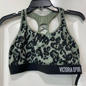 Victoria secret sports bra